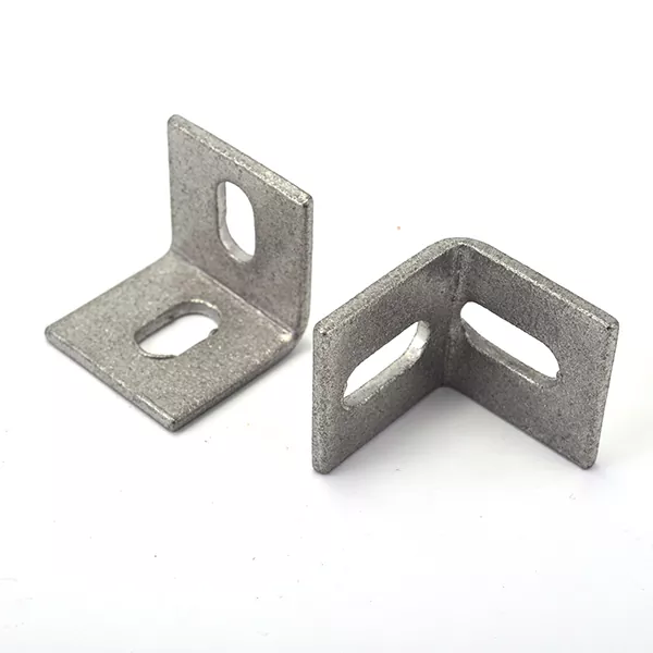 Quali sono le caratteristiche della staffa angolare a L in acciaio inossidabile?
