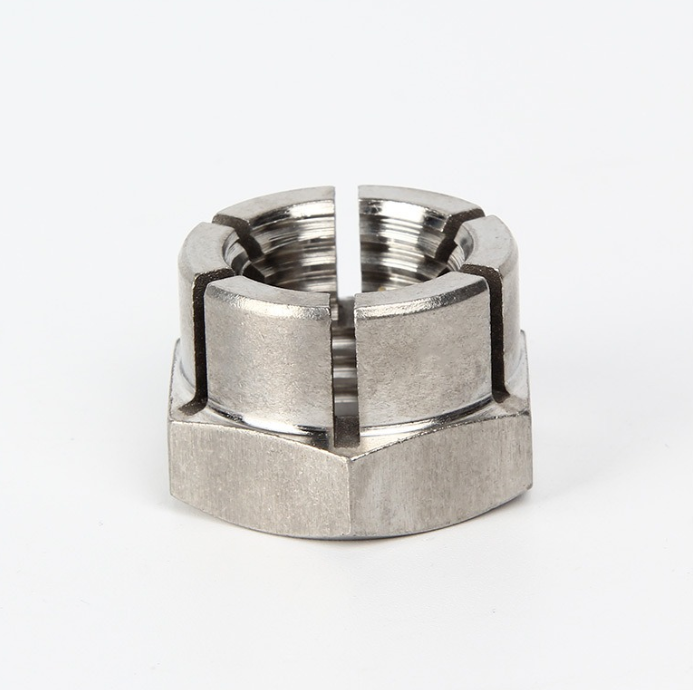 Cosa sono i controdadi? Quali sono alcuni tipi comuni di dadi di bloccaggio?